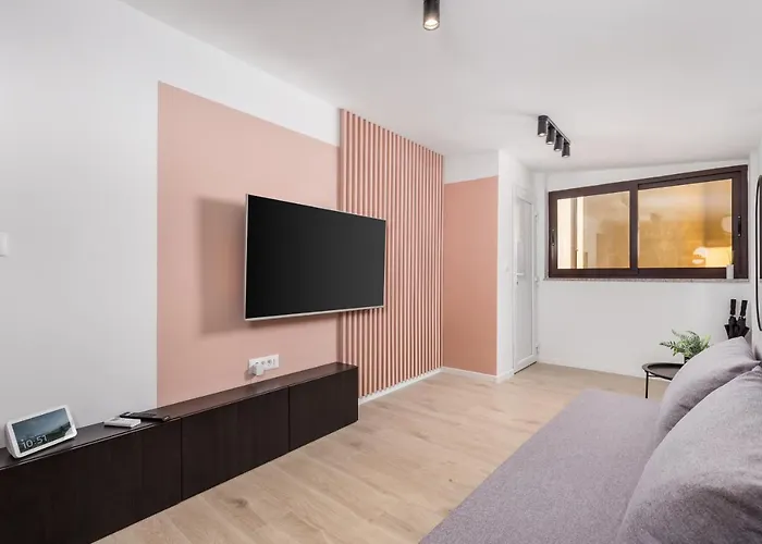 아파트 Pearl, Center 오파티아