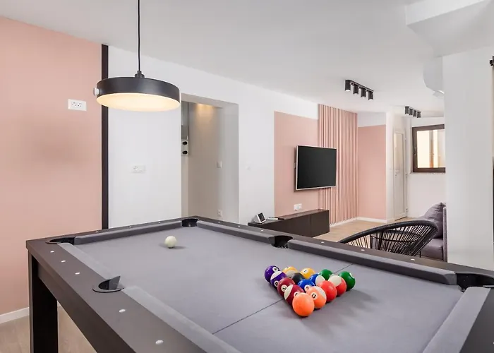 아파트 Pearl, Center 오파티아